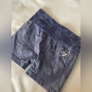 GYMSHARK SHORTS